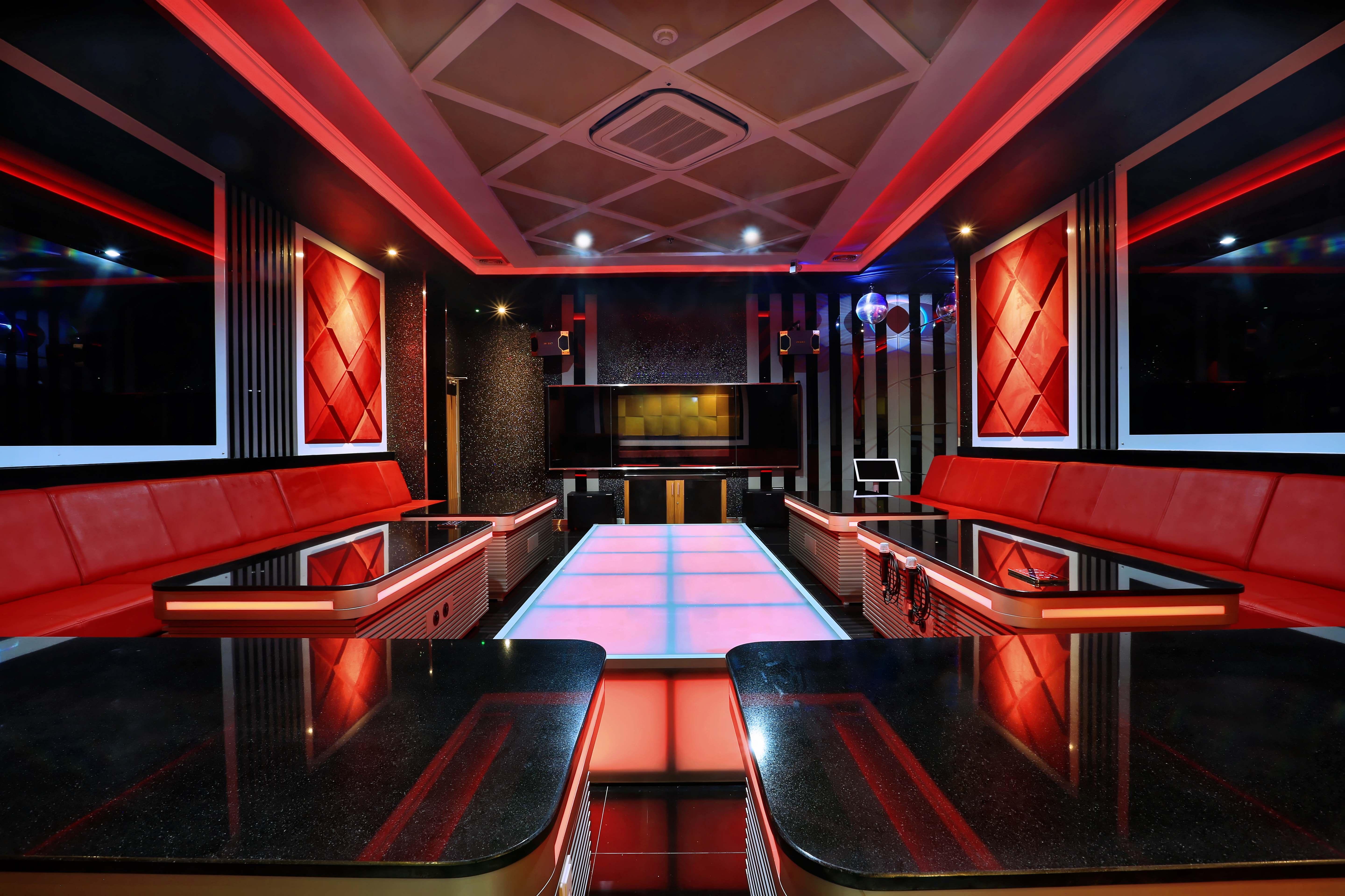 Hotel Neo+ Balikpapan By Aston Exterior photo